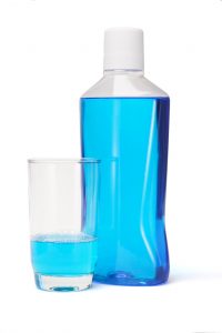Trusted Dentist in San Diego Reveals Benefits of Mouthwash